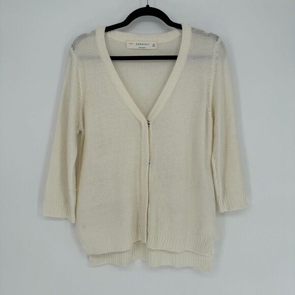 Zara Sweaters - Zara Womens Knit Cardigan Sweater Size M Ivory V-Neck Quiet Luxury Neutral Beach